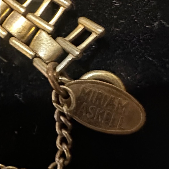 Miriam Haskell Vintage Gold Coin Necklace Set - Picture 4 of 5